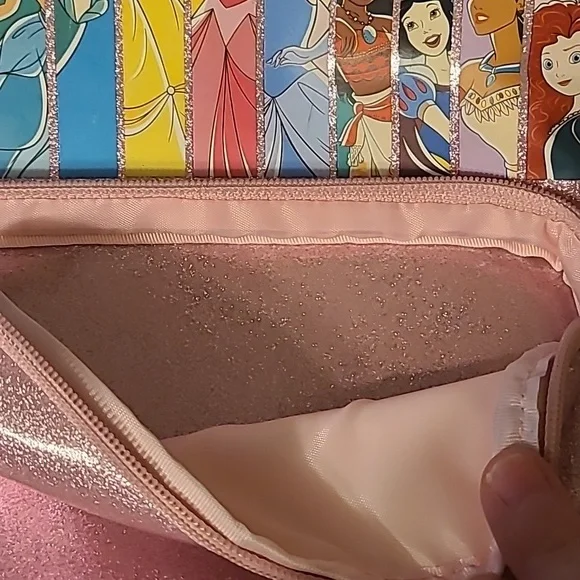 Disney Store Princess Backpack 15 inch excellent condition - Picture 12 of 12